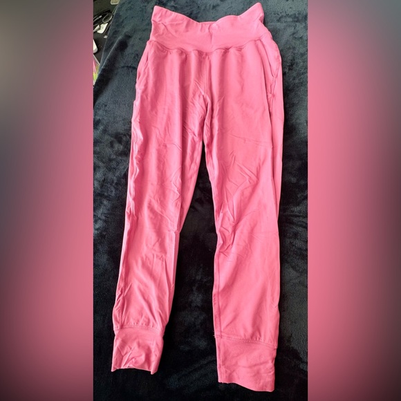 Under Armour Pink Jogger - Picture 2 of 4
